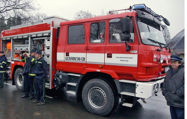 Dobrovolní hasiči mohou žádat kraj o prostředky na vozidla či požární zbrojnice