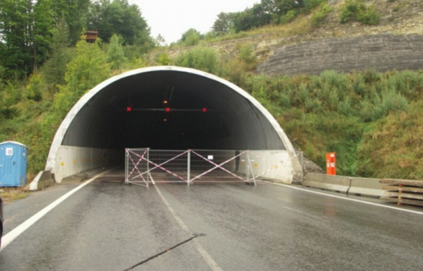 Hřebečský tunel bude tři dny uzavřen. Důvodem je pravidelná revize a čištění