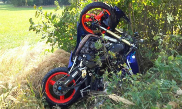 Nehoda dvou motorkářů v Čenkovicích