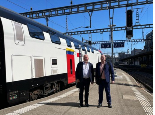 Pardubice: Švýcarsko by mohlo inspirovat veřejnou dopravu v ČR